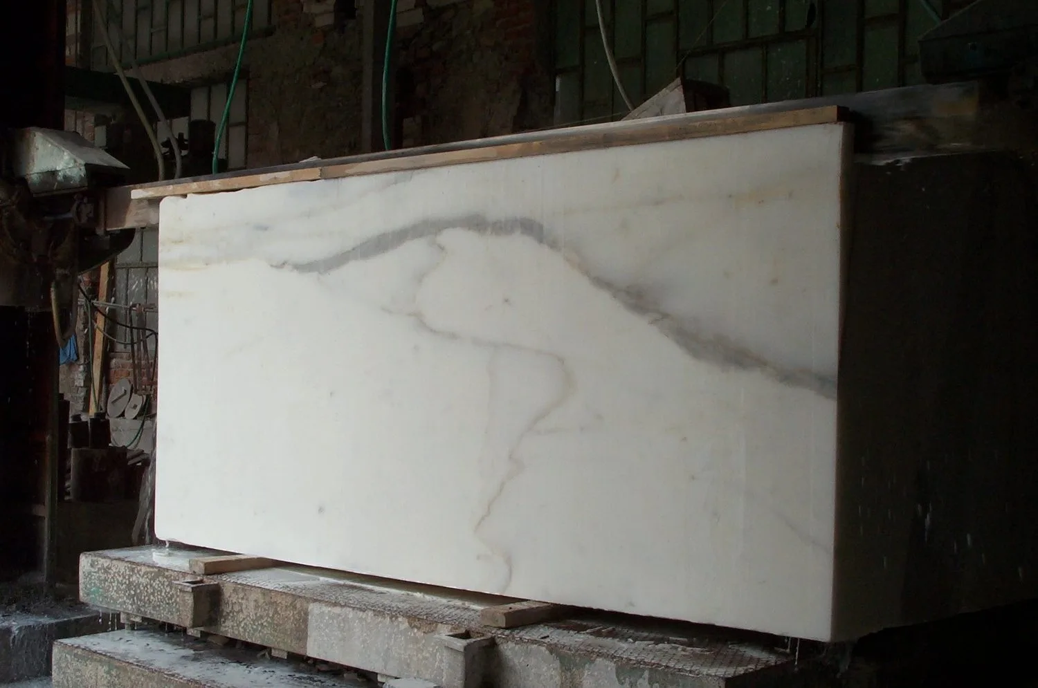 Piastrelle in marmo e pietra naturale · Marmi di Carrara · lavoro 9