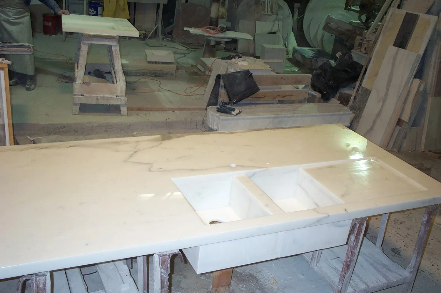 Piastrelle in marmo e pietra naturale · Marmi di Carrara · lavoro 13