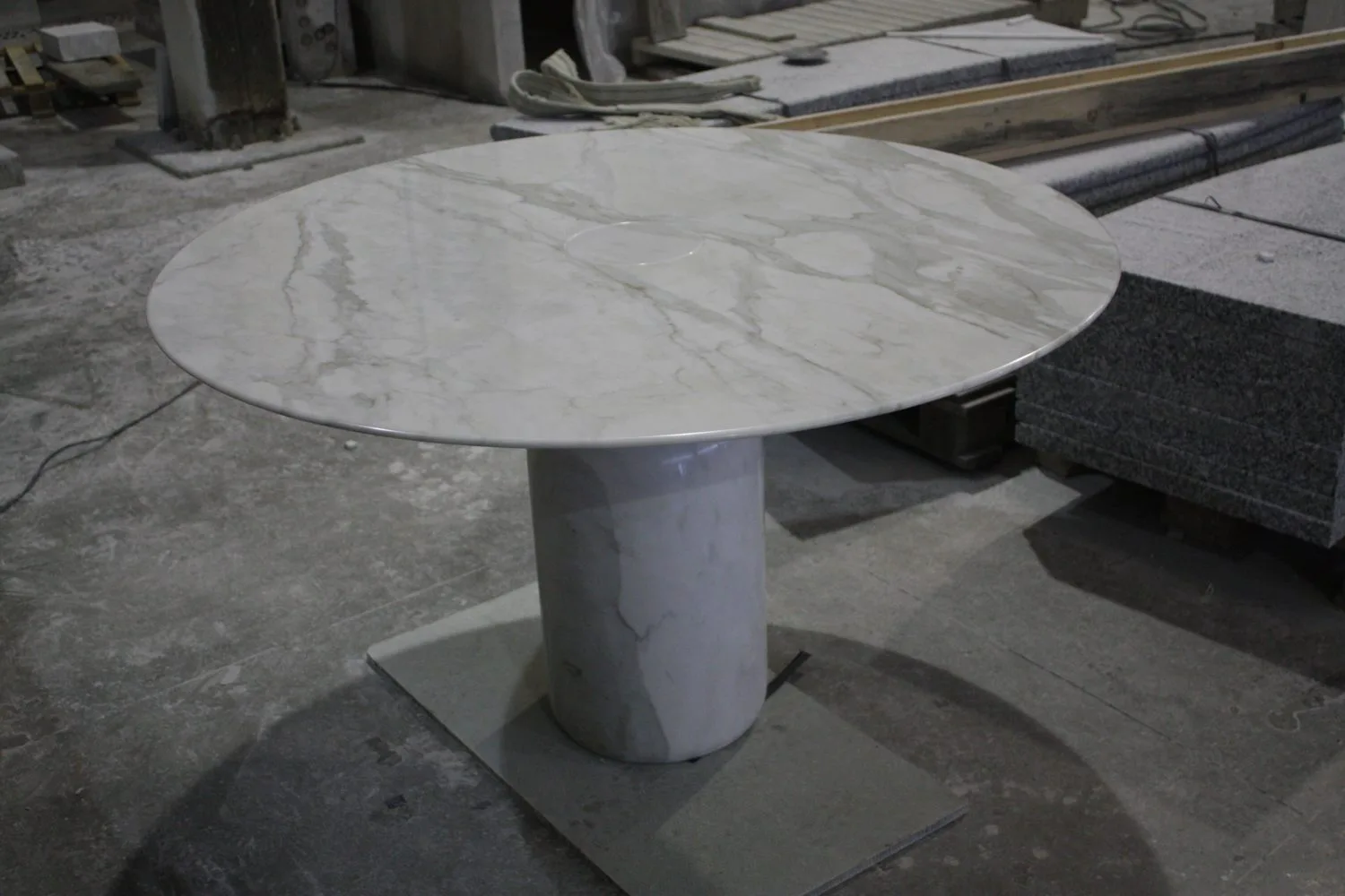 Arredo in marmo e pietra naturale · Marmi di Carrara · lavoro 5