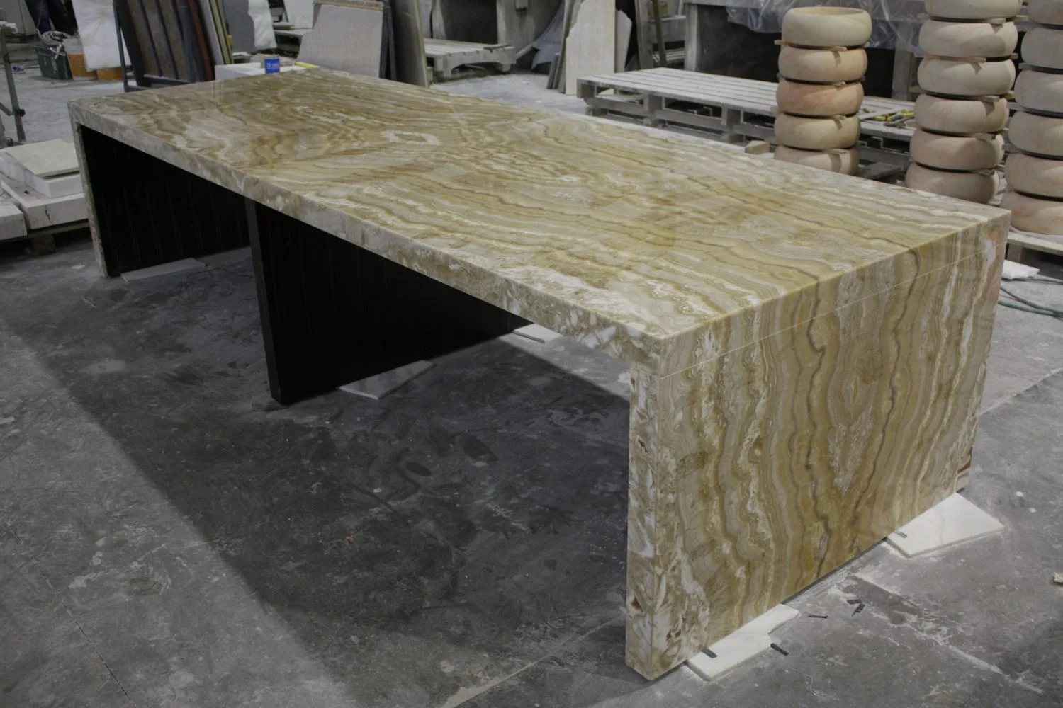 Arredo in marmo e pietra naturale · Marmi di Carrara · lavoro 27