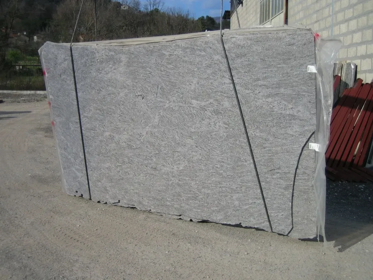 Blue Silk · granit