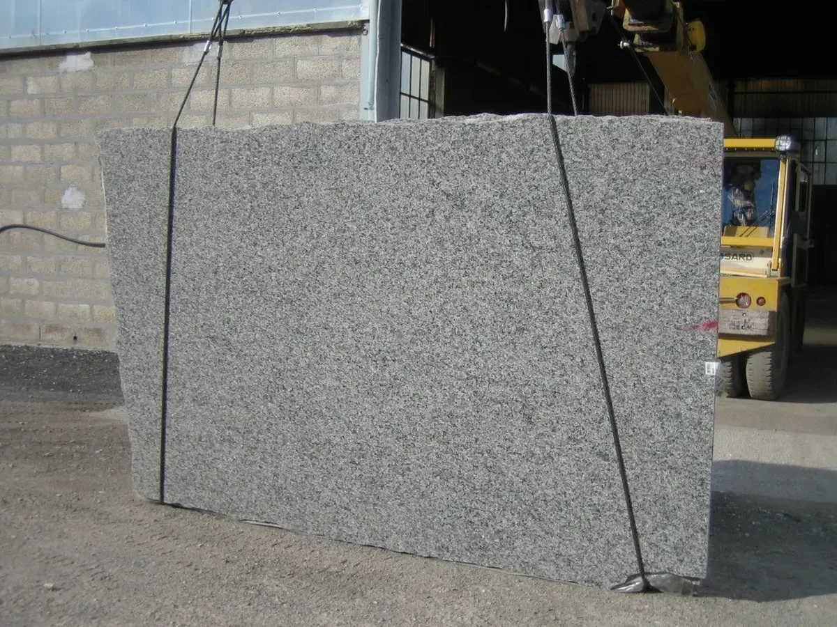 Caledonia · granit