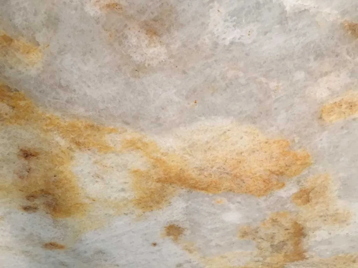 Cristallo Gold · quarzit