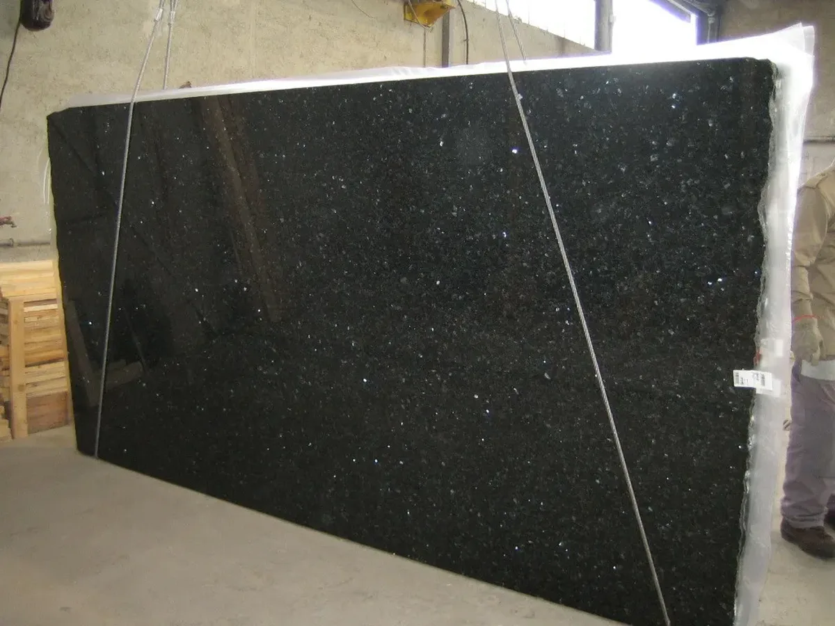 Emerald Pearl · granito · lastra · foto 2