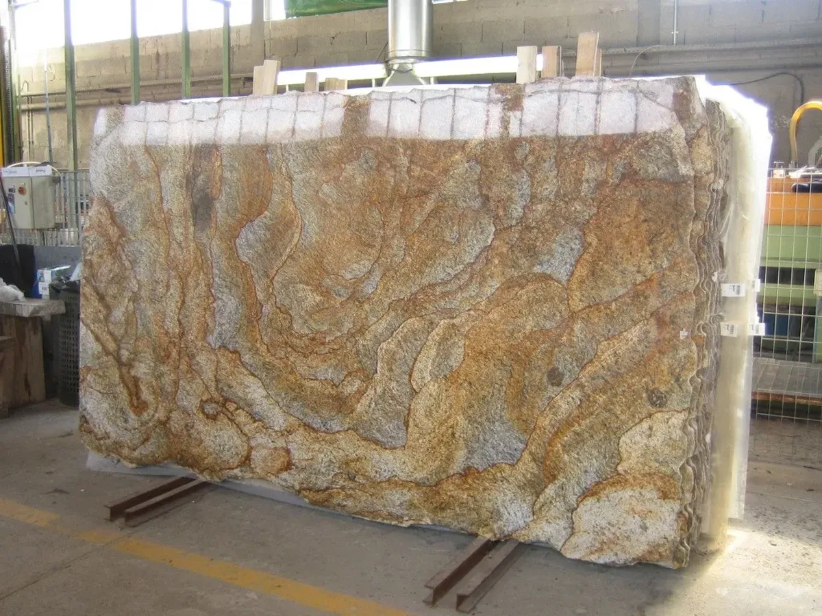 Golden Hill · granit