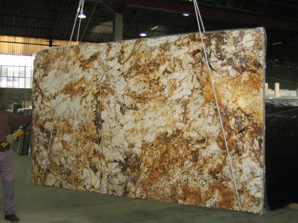 Golden Queen · granit