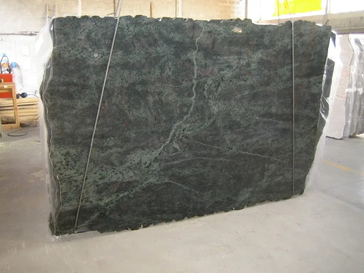 Kerala Green · granit