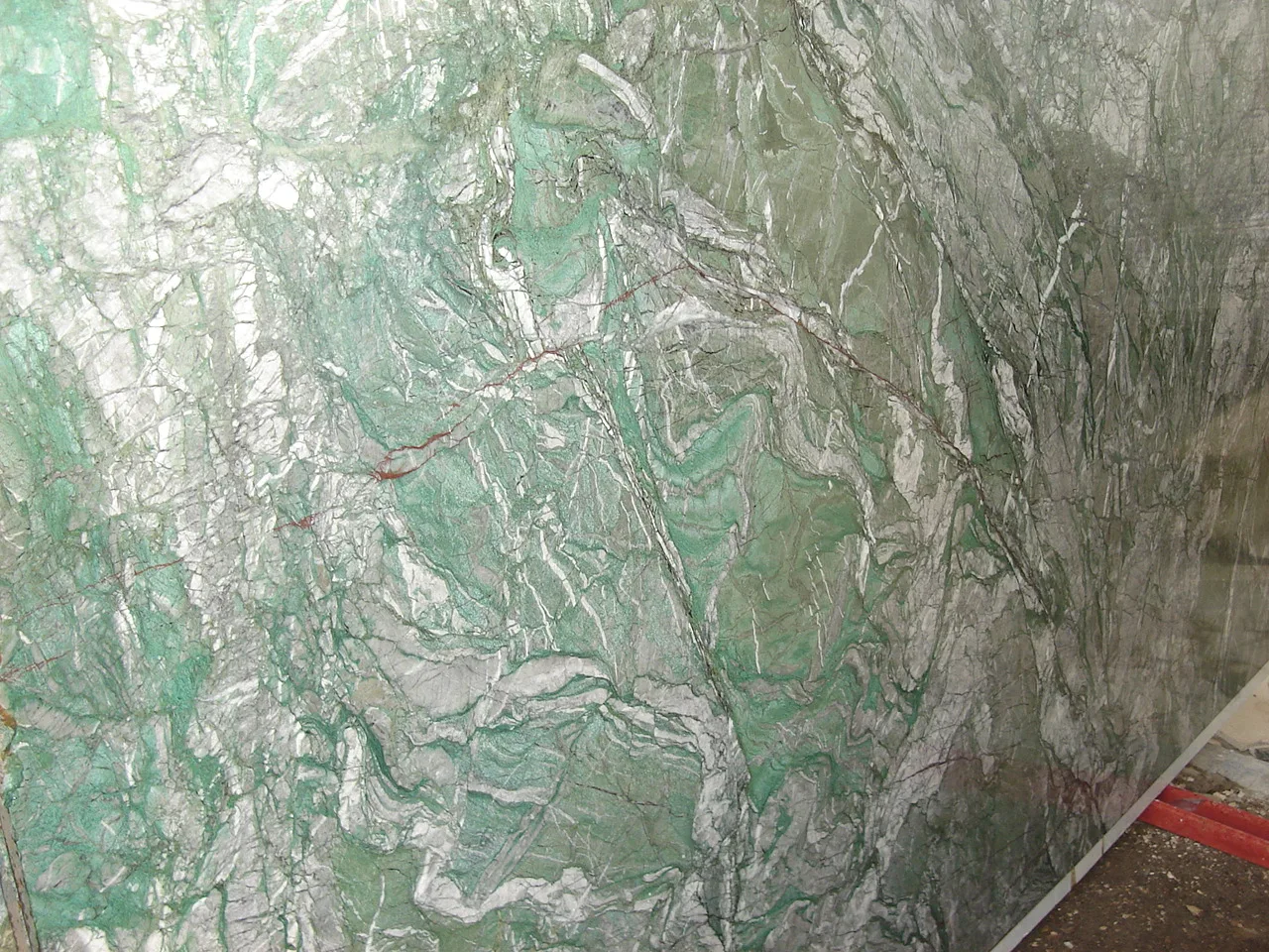 Malachite · pietra semipreziosa · lastra · foto 2